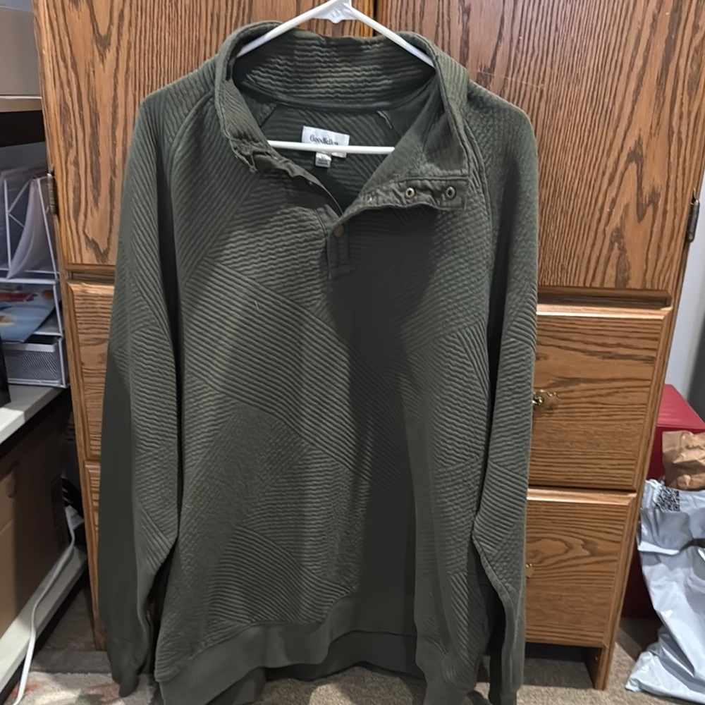 Green Mend 3 Button Sweater with Textured Knit Size XL - Picture 4 of 7